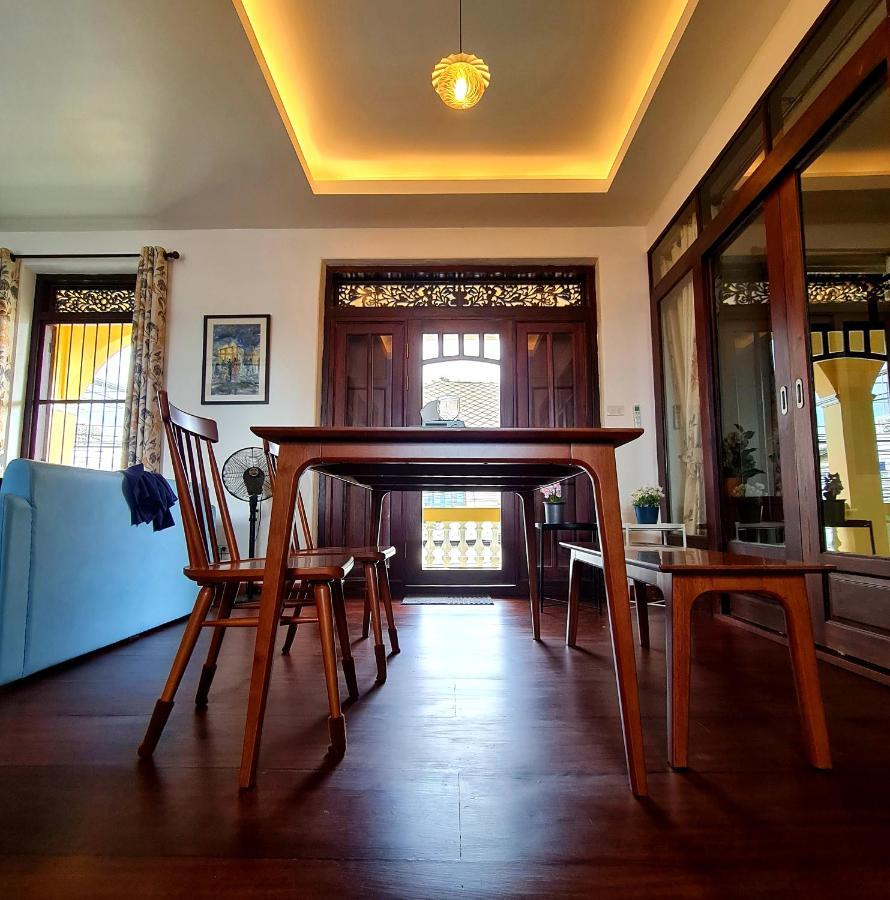 Sittisang Heritage House 1920 Kanchanaburi City Exteriör bild